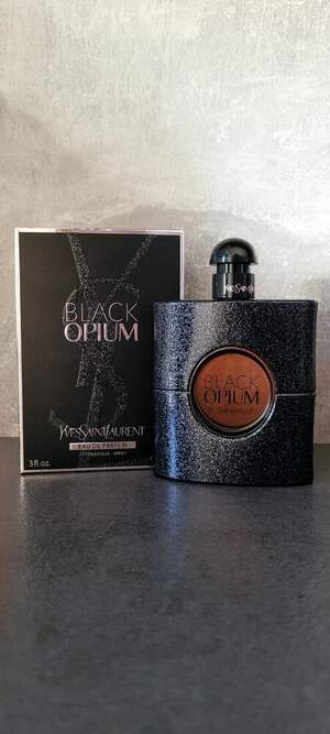 Yves Saint Laurent Black Opium