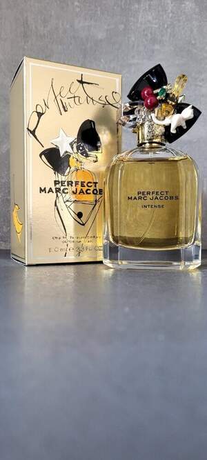 Marc Jacobs Perfect Intense